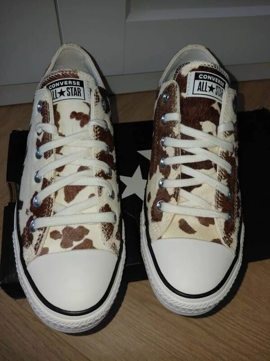 NEW Converse All Stars - Image 1