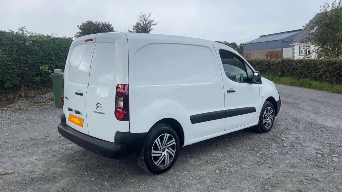 2016 berlingo , Full year CVRT.. - Image 3