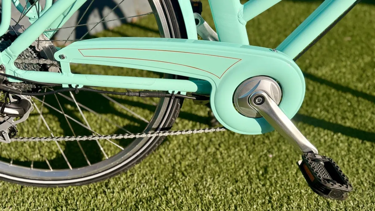 Ladies Electric Bike Pendleton Somerby S 17" - Image 4