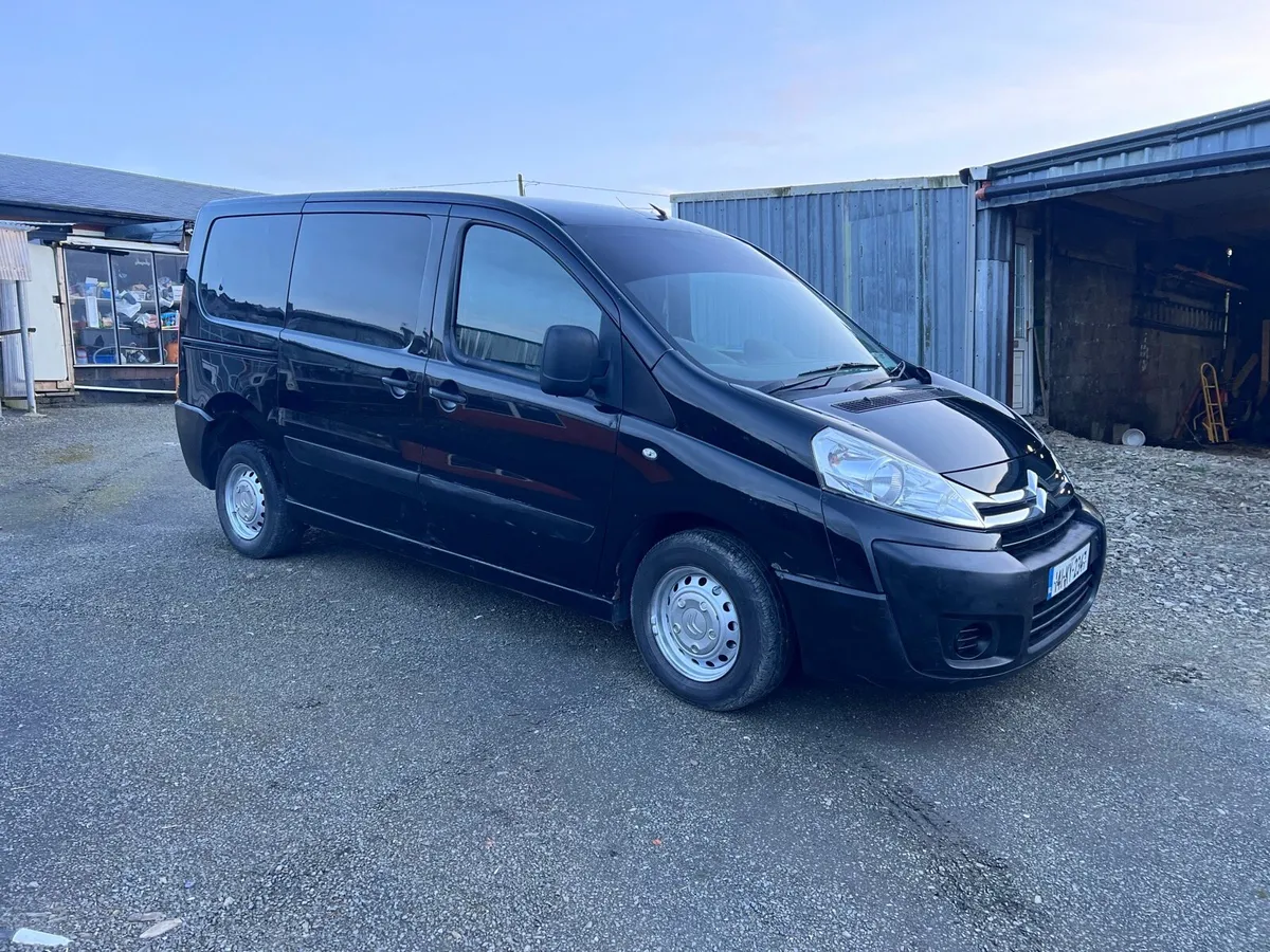 2014 Citroen Dispatch tax & test - Image 1