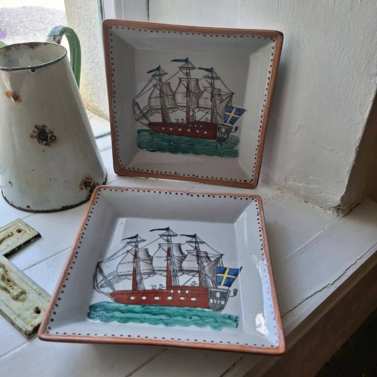 Pair of Galleon Trinket Dishes - Image 1
