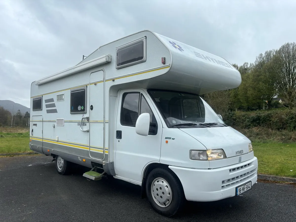 Hymer 6 berth Fixed bed TAX & TEST car license - Image 1