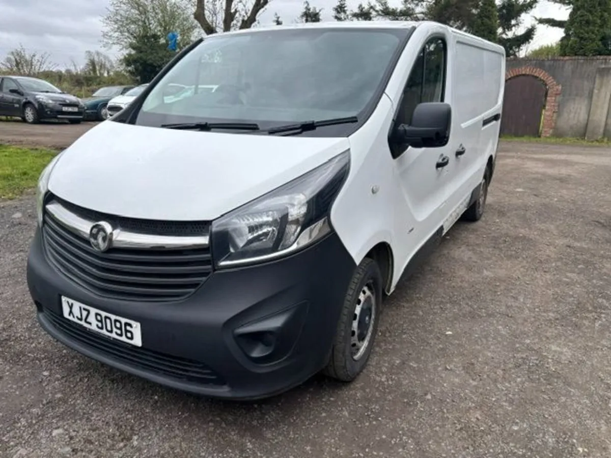 Vauxhall Vivaro 2015 - Image 2