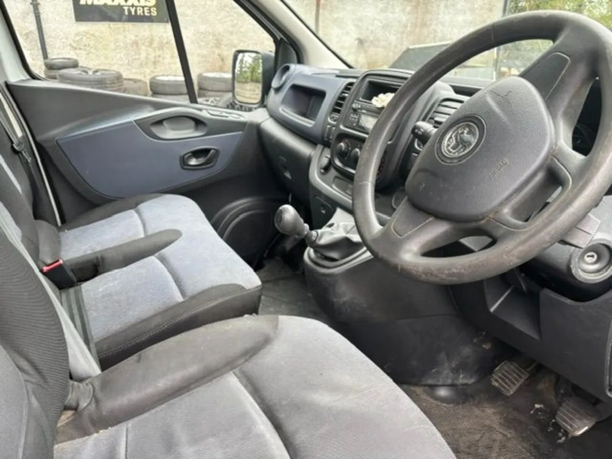 Vauxhall Vivaro 2015 - Image 3