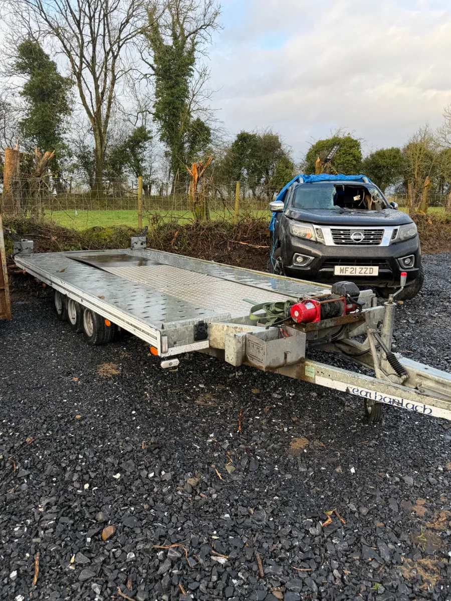 2021 3 AXEL INDESPENSION TILT BED TRANSPORTER - Image 3