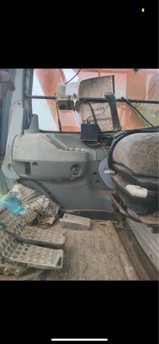 Hitachi ex200 - Image 3