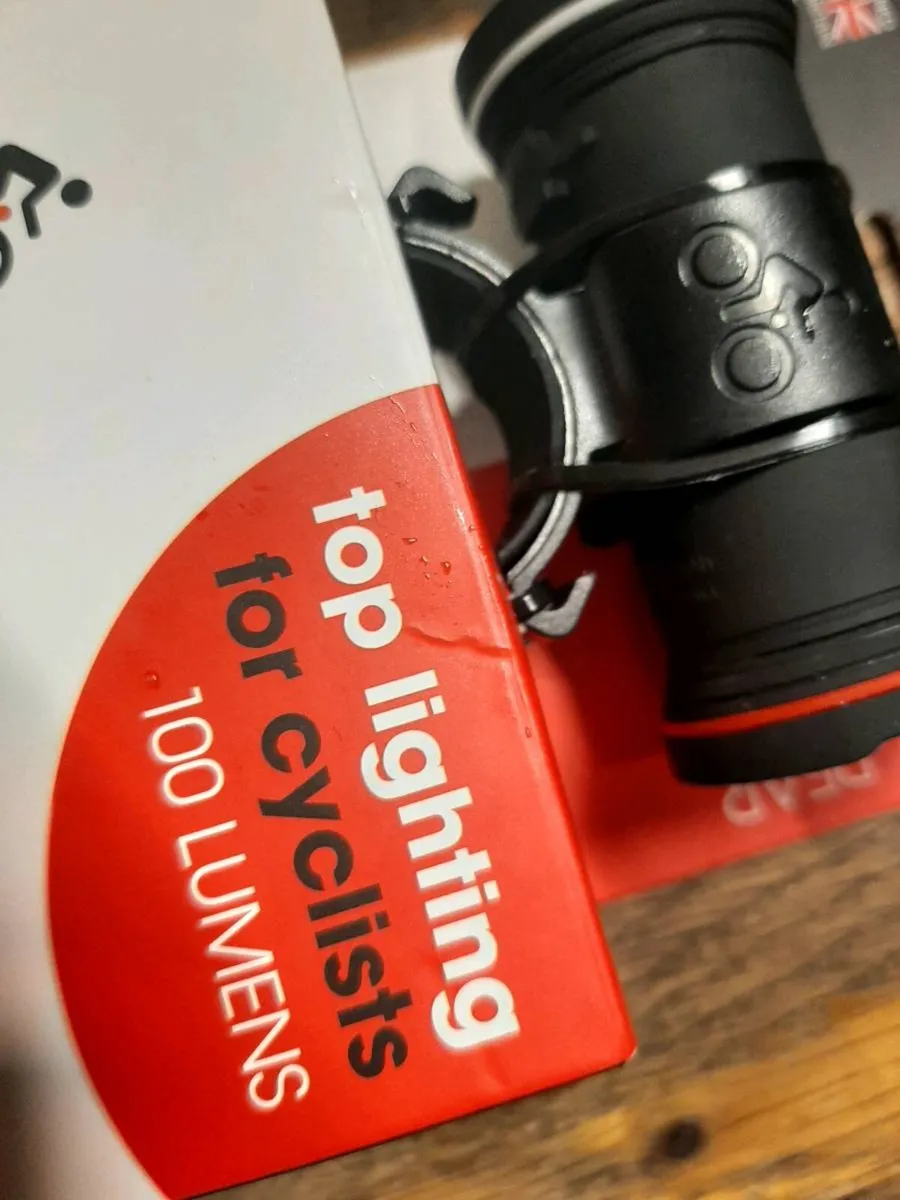 Bike helmet light new - Image 3