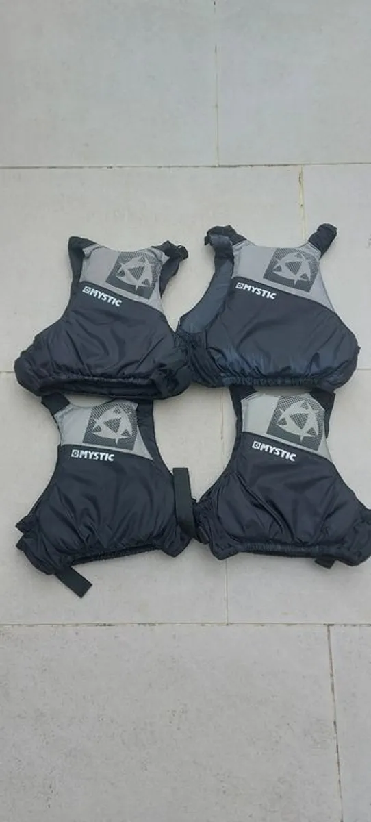 Mystic Star Floatation / Lifejacket Vests (Qty 4) - mint condition - Image 2