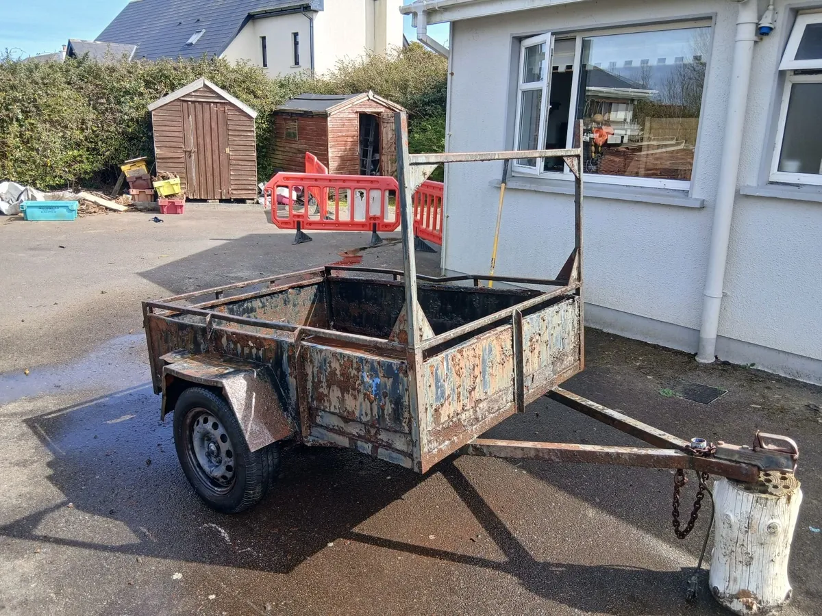 Trailer 6x4 - Image 1