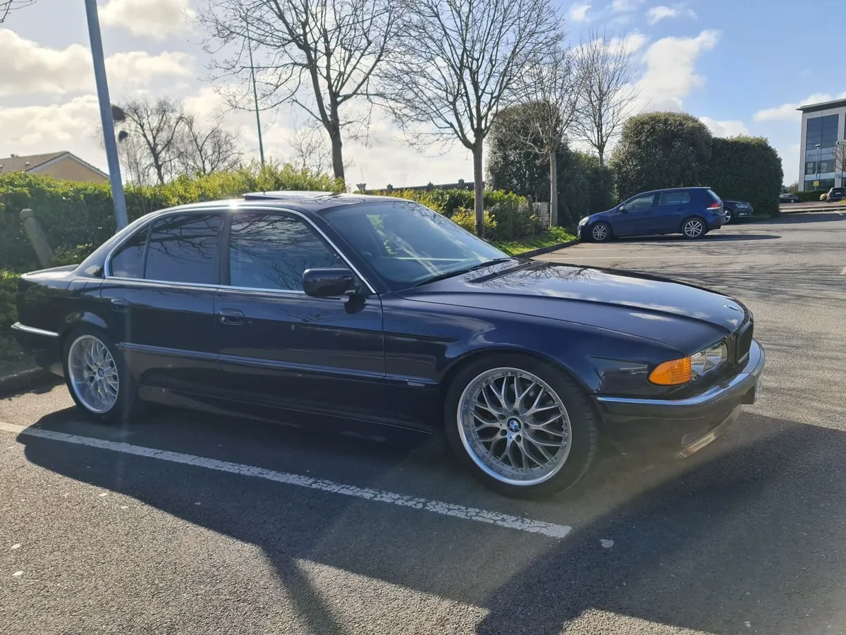 BMW E38 728I - Image 3