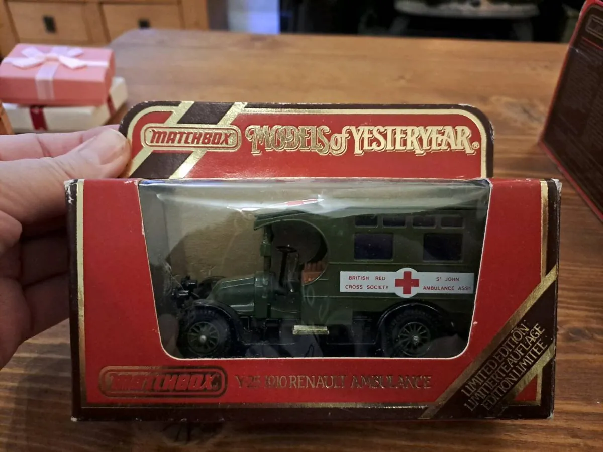 6 Matchbox models - Image 2