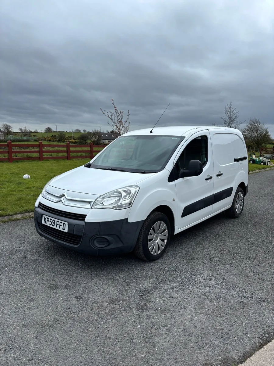2010 berlingo 3 seater 200vrt - Image 1