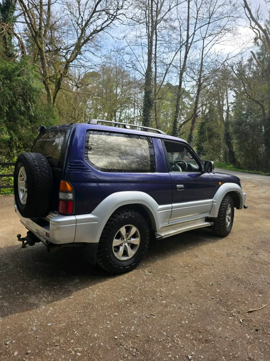 TOYOTA LANDCRUISER PRADO - Image 4