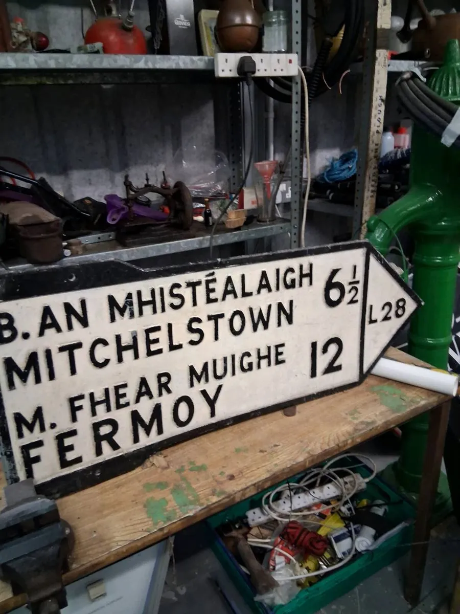 Original road sign - Image 1