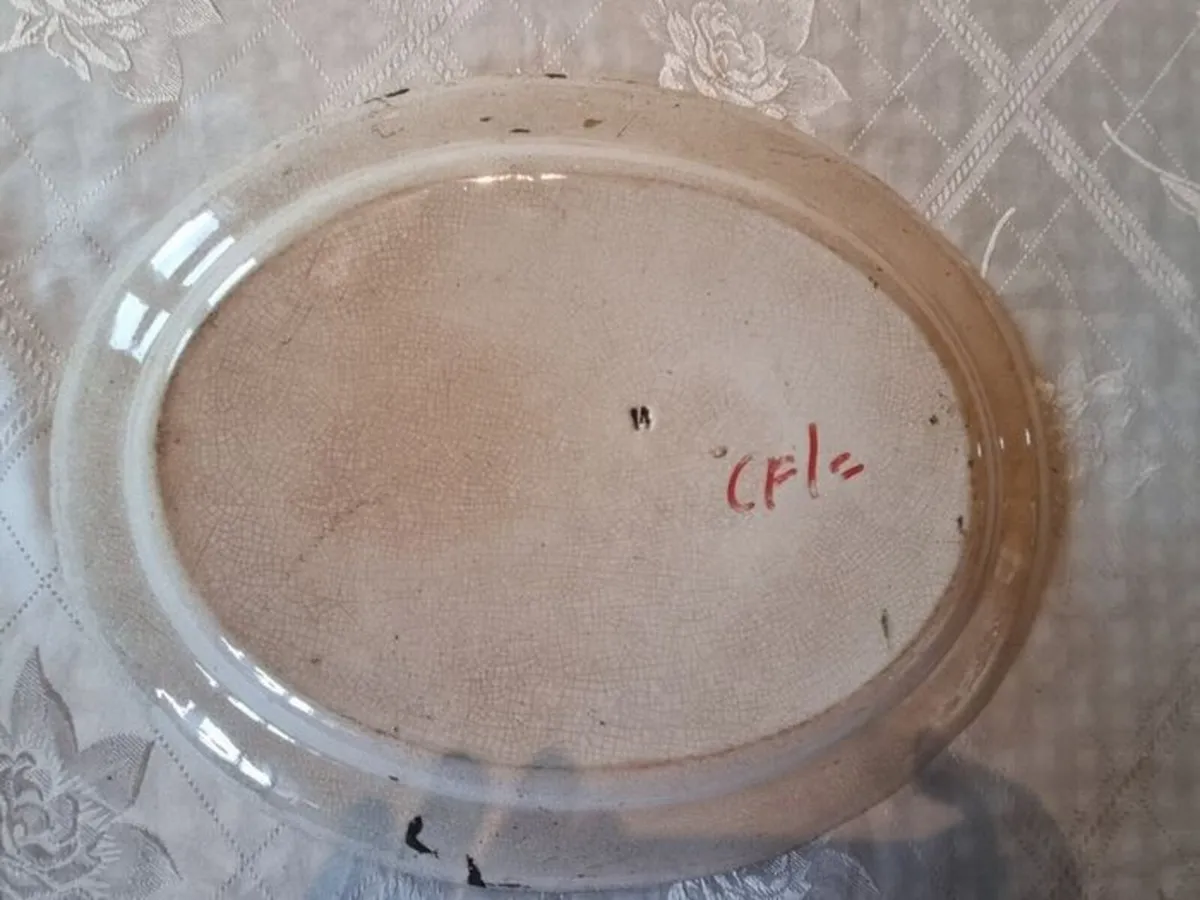 A large old platter - Image 4