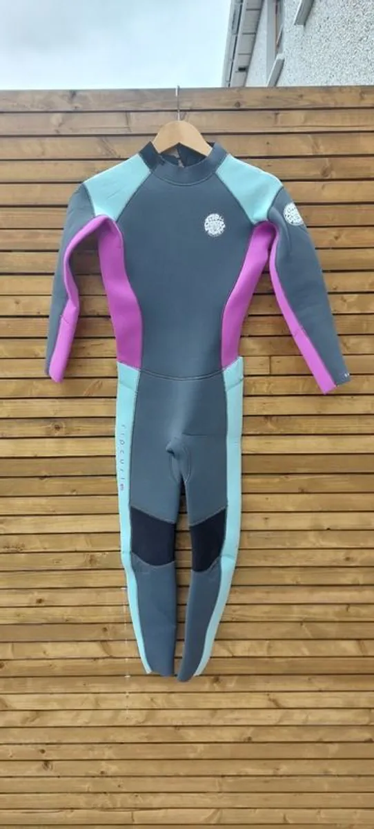 Wetsuits (3) for Sale-Mint condition-Oneills/RipCurl - Image 1