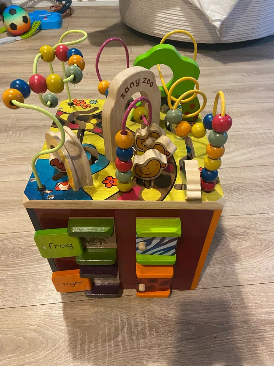 Wooden toy cube - Image 3