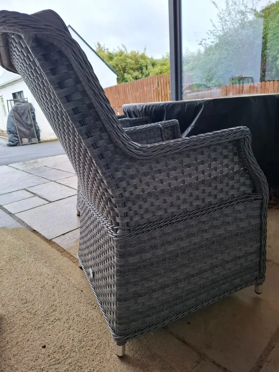 Garden furniture 8 seater outdoor table - Image 4