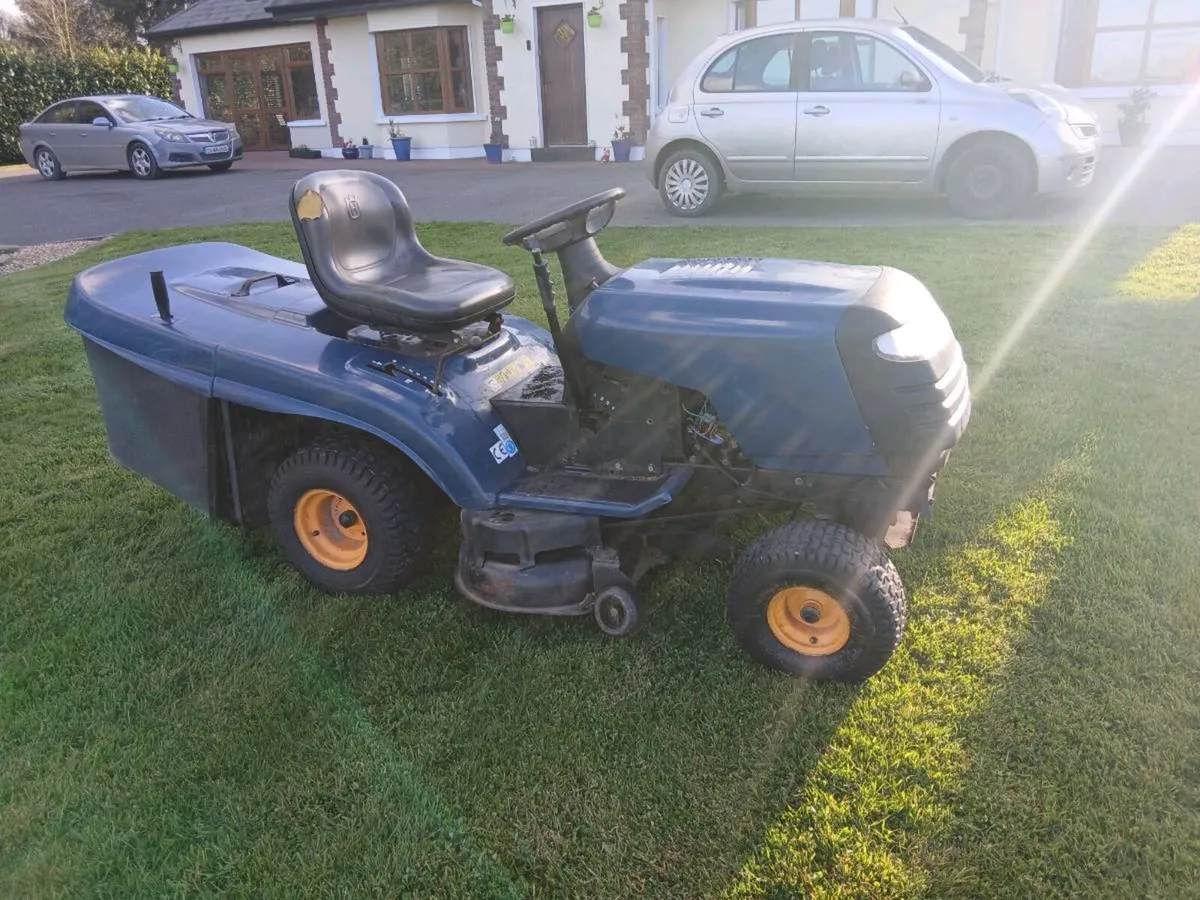 Ride on mower - Image 4