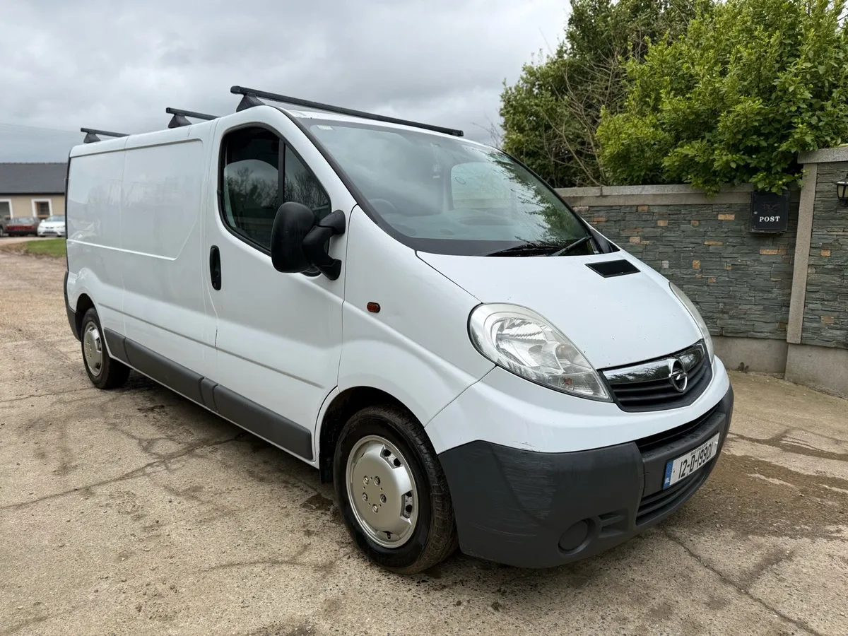 2012 opel vivaro Lwb new doe - Image 1