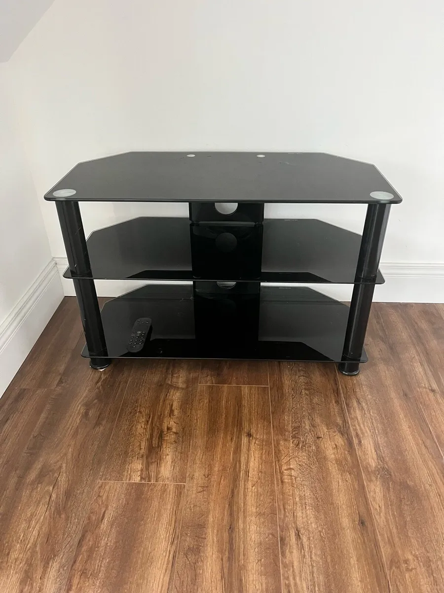 Television stand - Image 1
