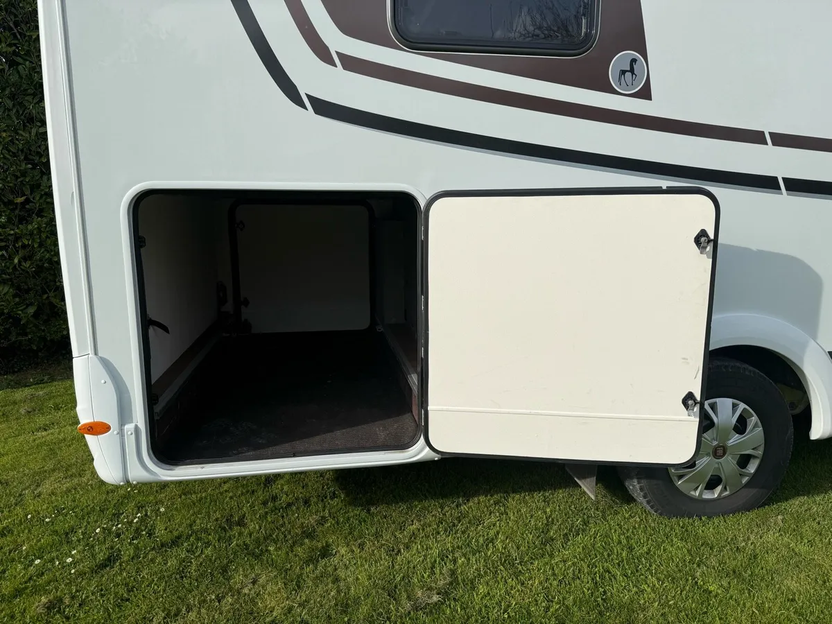 Hymer Etrusco - Image 3