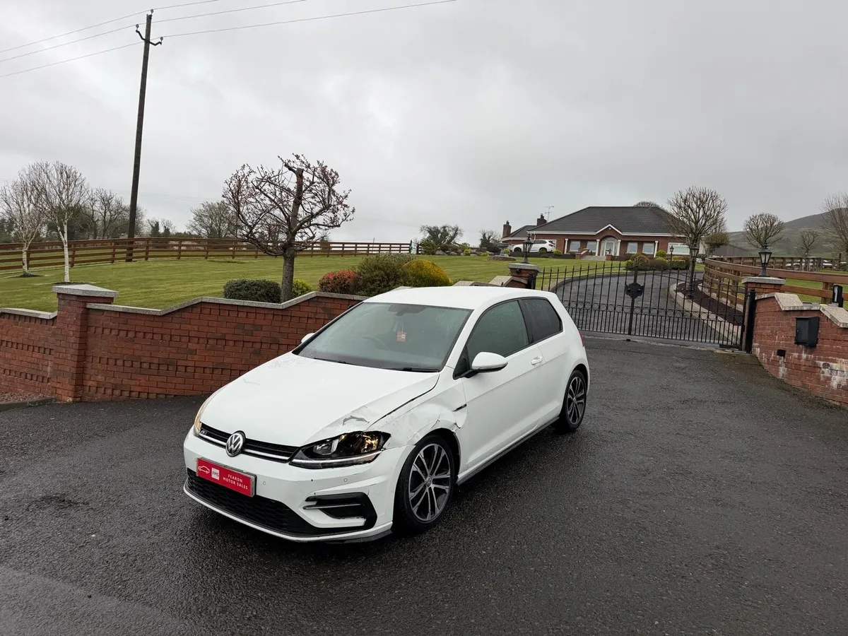 2018 Volkswagen Golf R Line - Image 1