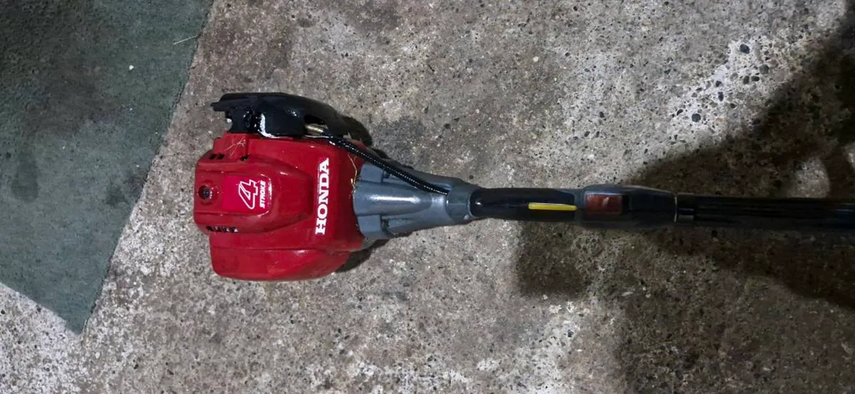 💥💥 Honda gx25 4-stroke strimmer (bargain) 💥💥 - Image 3