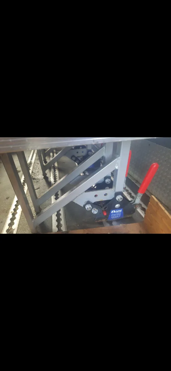 7 x Quick Release Seats For Sale - Image 2