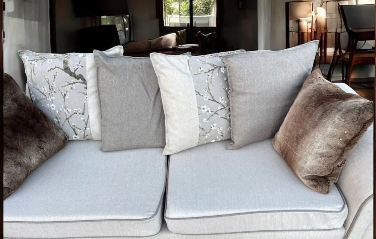 Dfs 3 seater sofa - Image 3