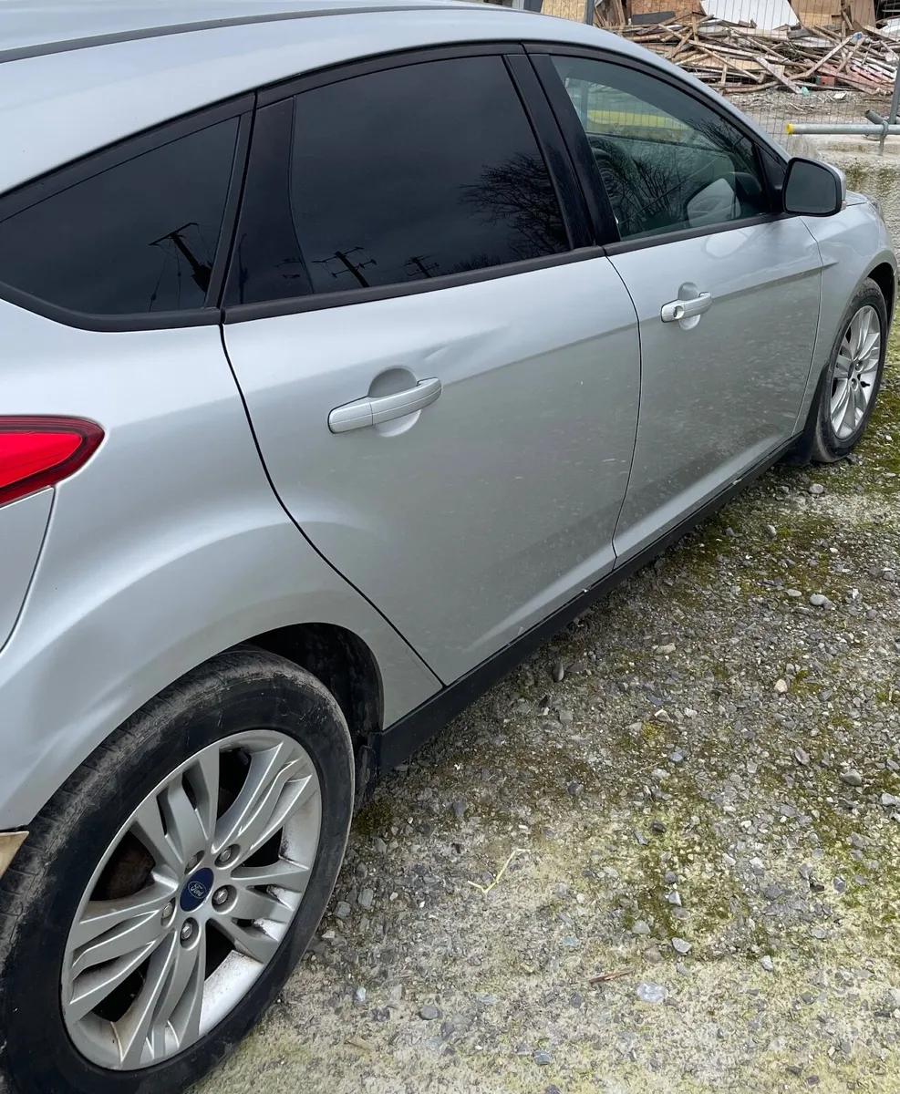 Ford Focus 2014 - Image 3