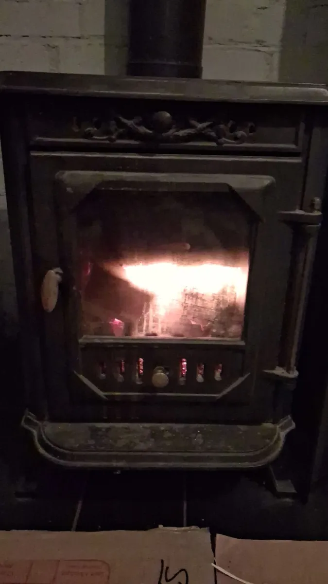 Stove - multi fuel - Image 1