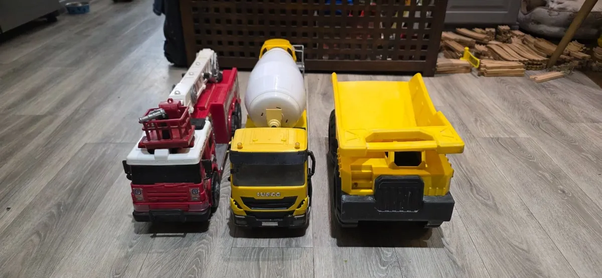 Mixer truck, Fire truck and Dump truck - Image 3