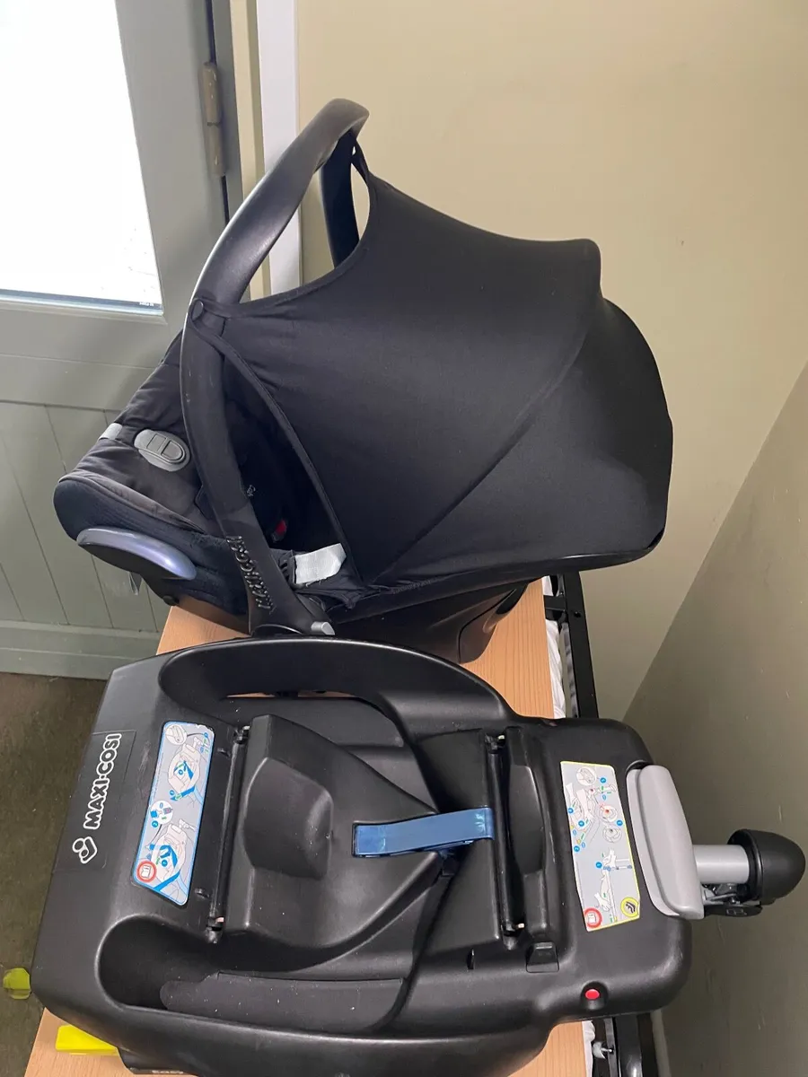 Maxi cosi car seat - Image 4