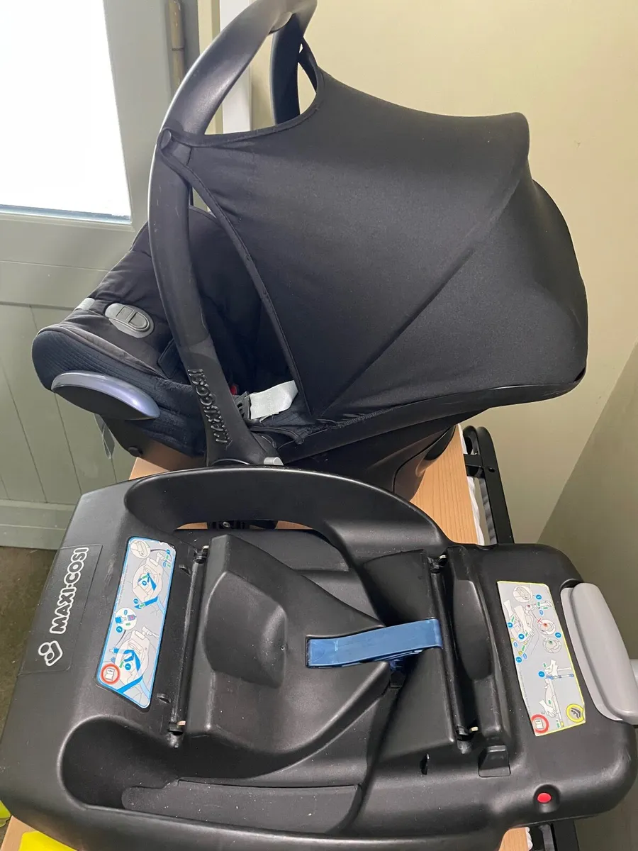 Maxi cosi car seat - Image 3