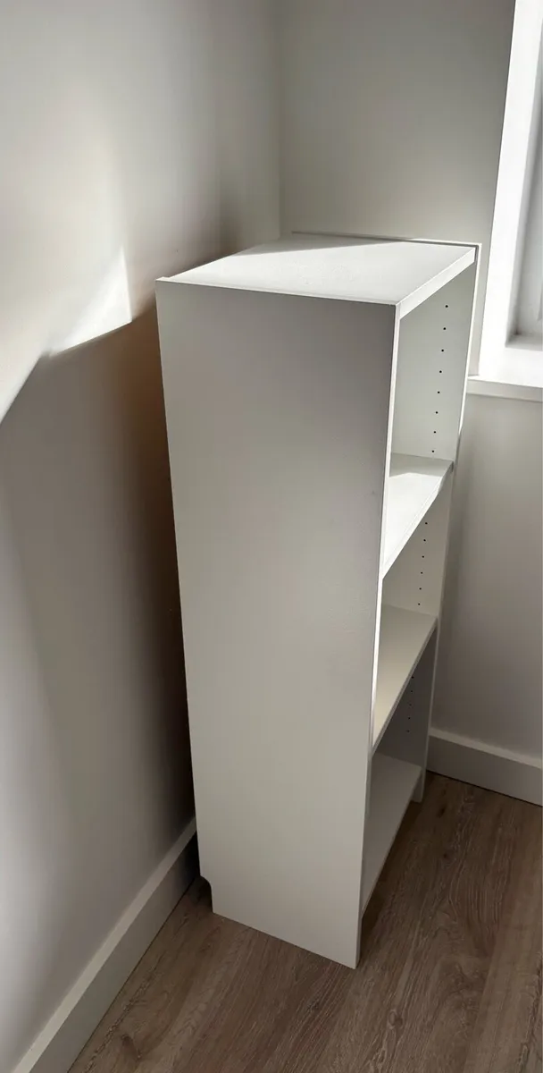 White Book shelf Billy Ikea - Image 3