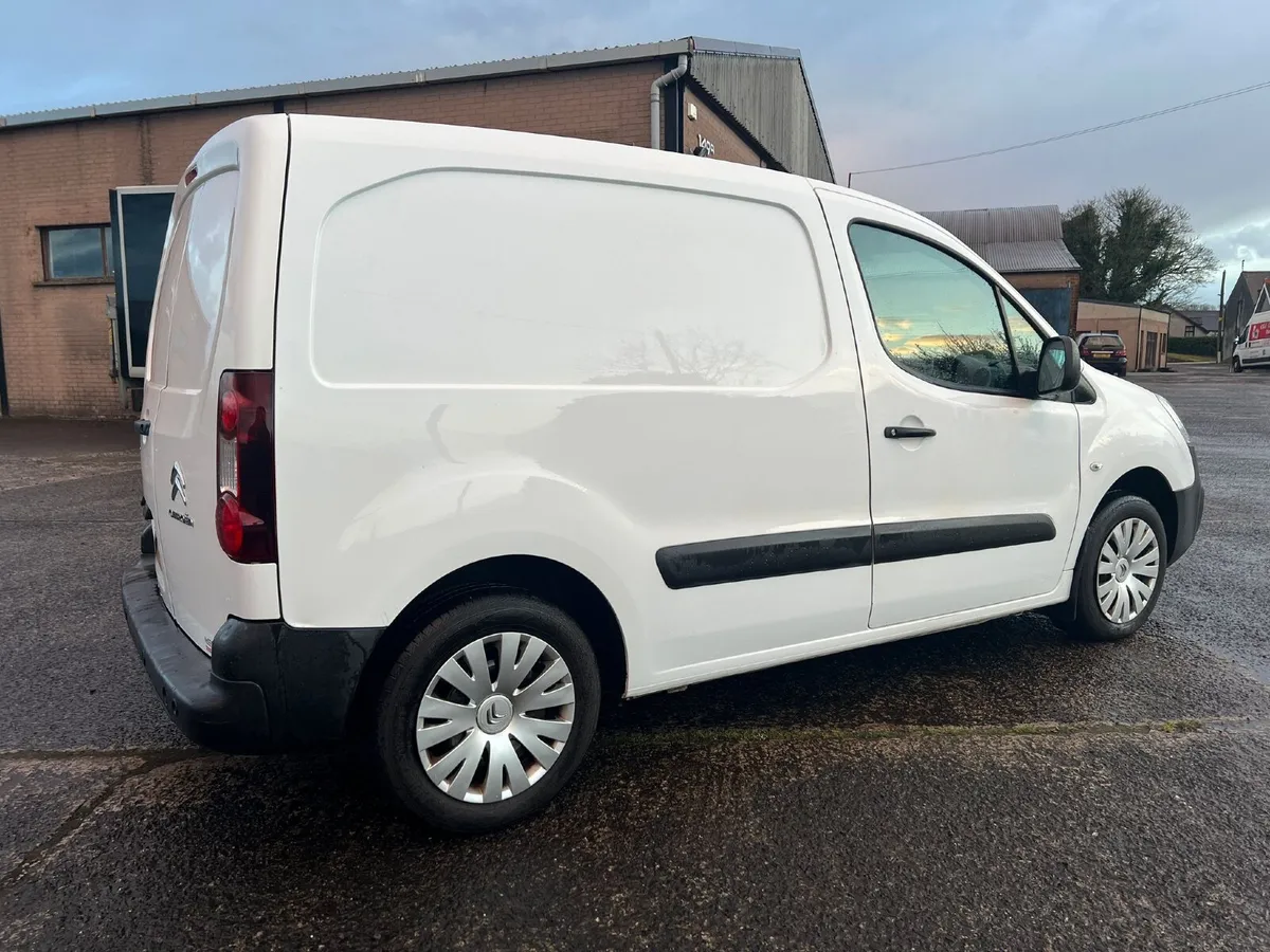 2017 Citroen Berlingo 625 Enterprise 1.6 HDi - Image 3