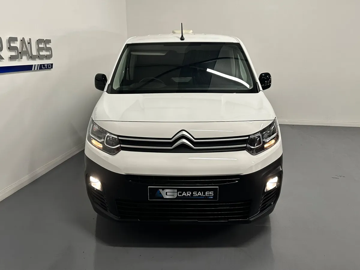 2022 Citroen Berlingo 1.5 BHDi Enterprise - Image 3