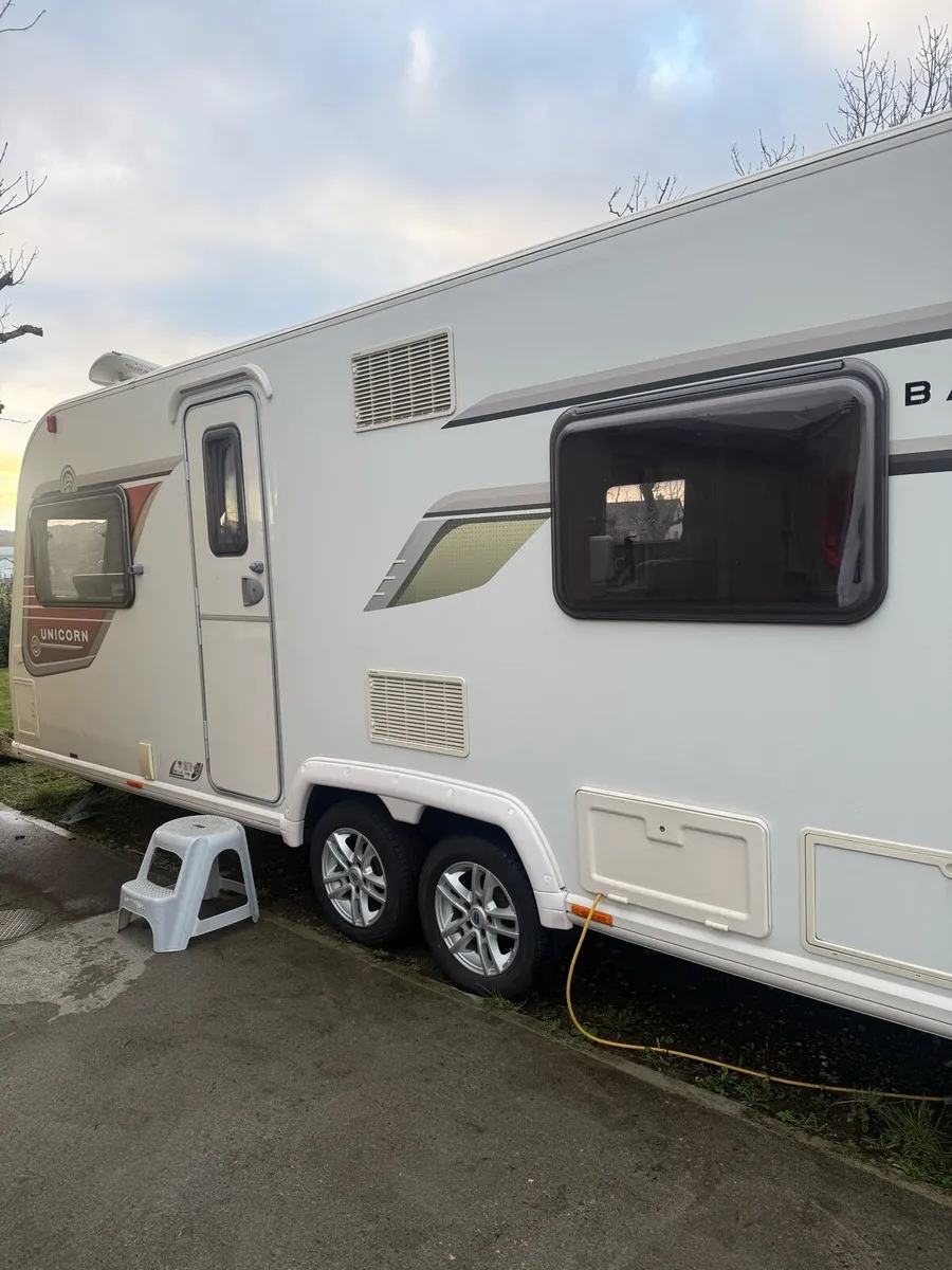 Bailey Caravan - Unicorn II Barcelona - Image 4