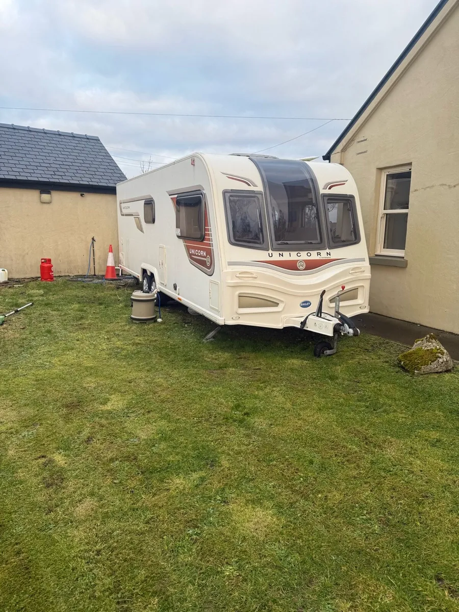 Bailey Caravan - Unicorn II Barcelona - Image 1