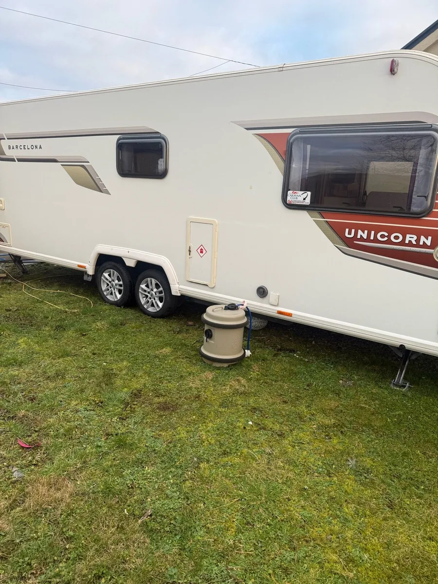 Bailey Caravan - Unicorn II Barcelona - Image 2