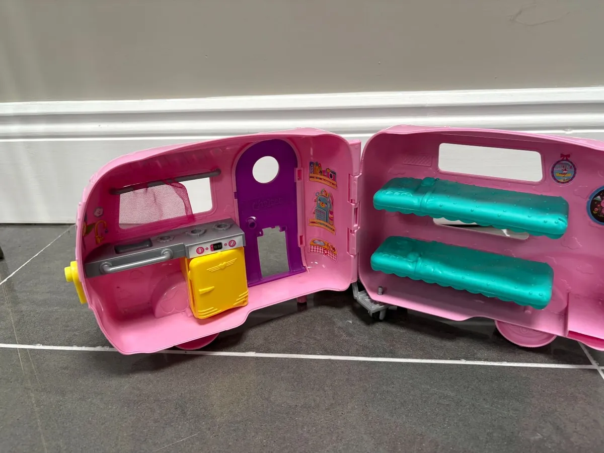 Barbie Ambulance and Mini Camper - Image 4