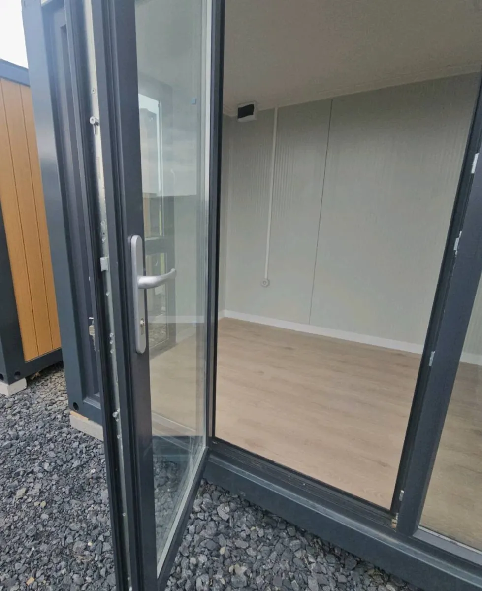 Garden office , site office, garden room - Image 4