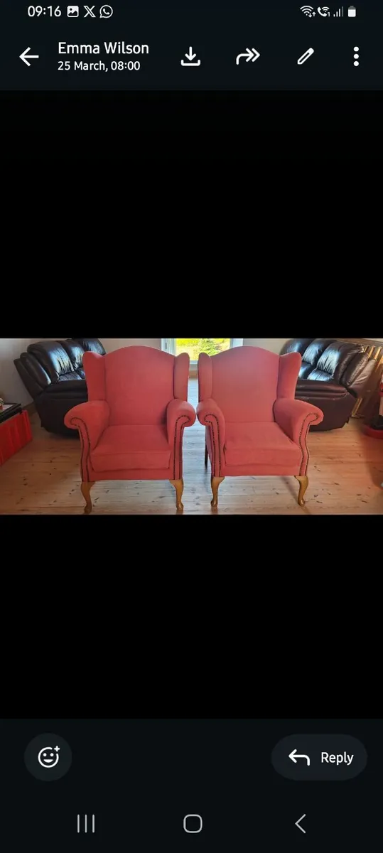 Suite of furniture - Image 2