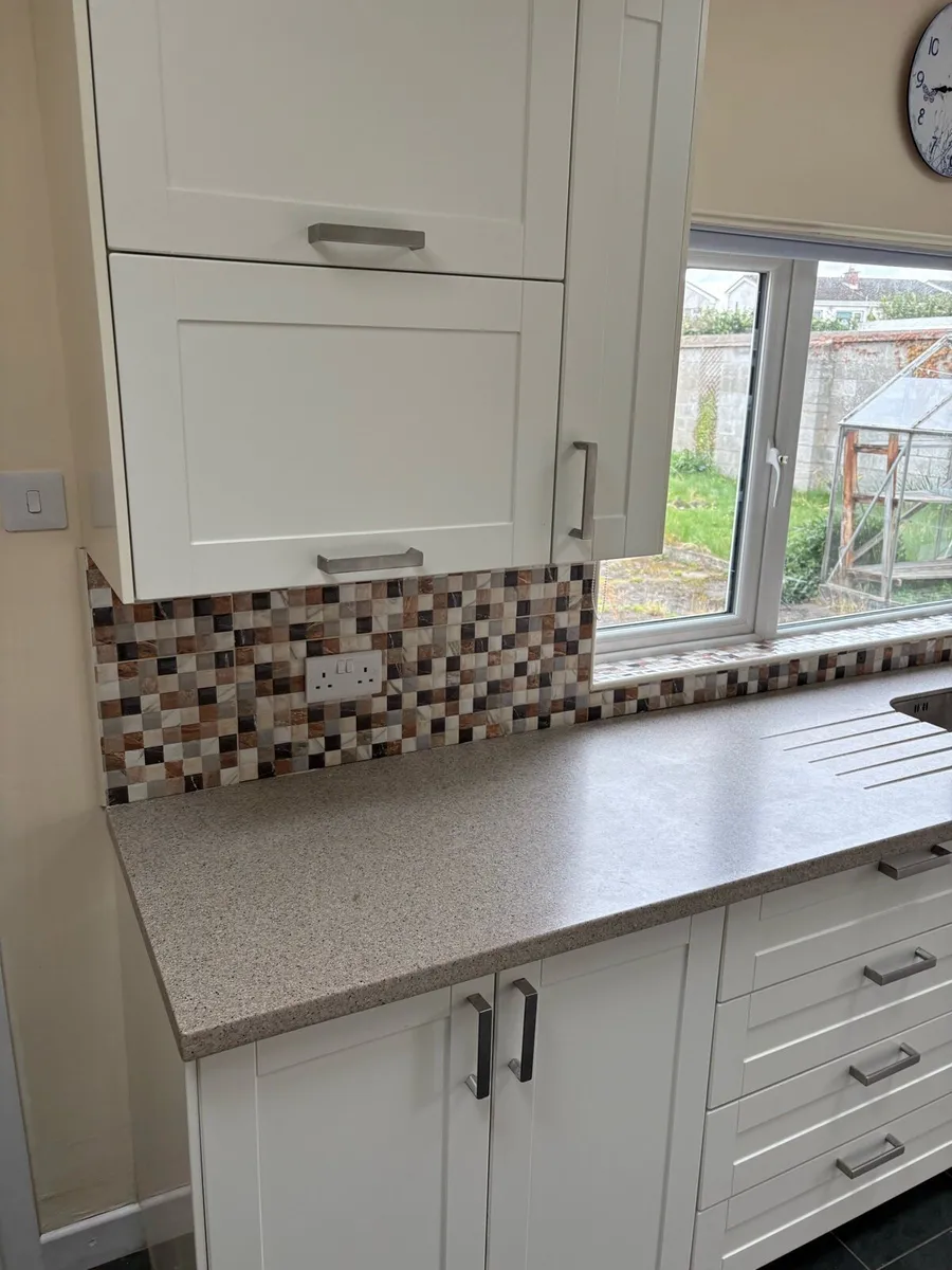 Full Kitchen - Image 3