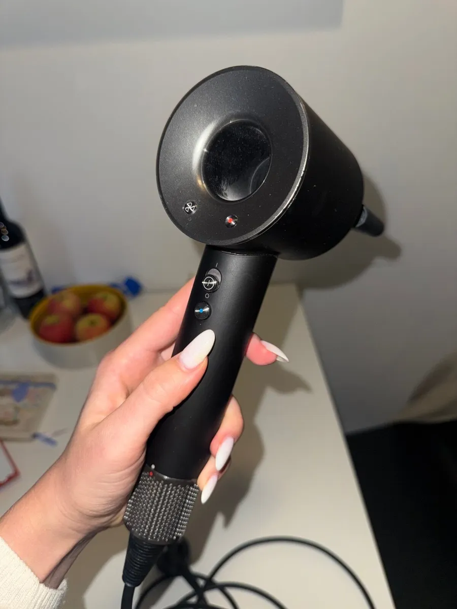 Dyson Supersonic Hair Dryer - Image 3