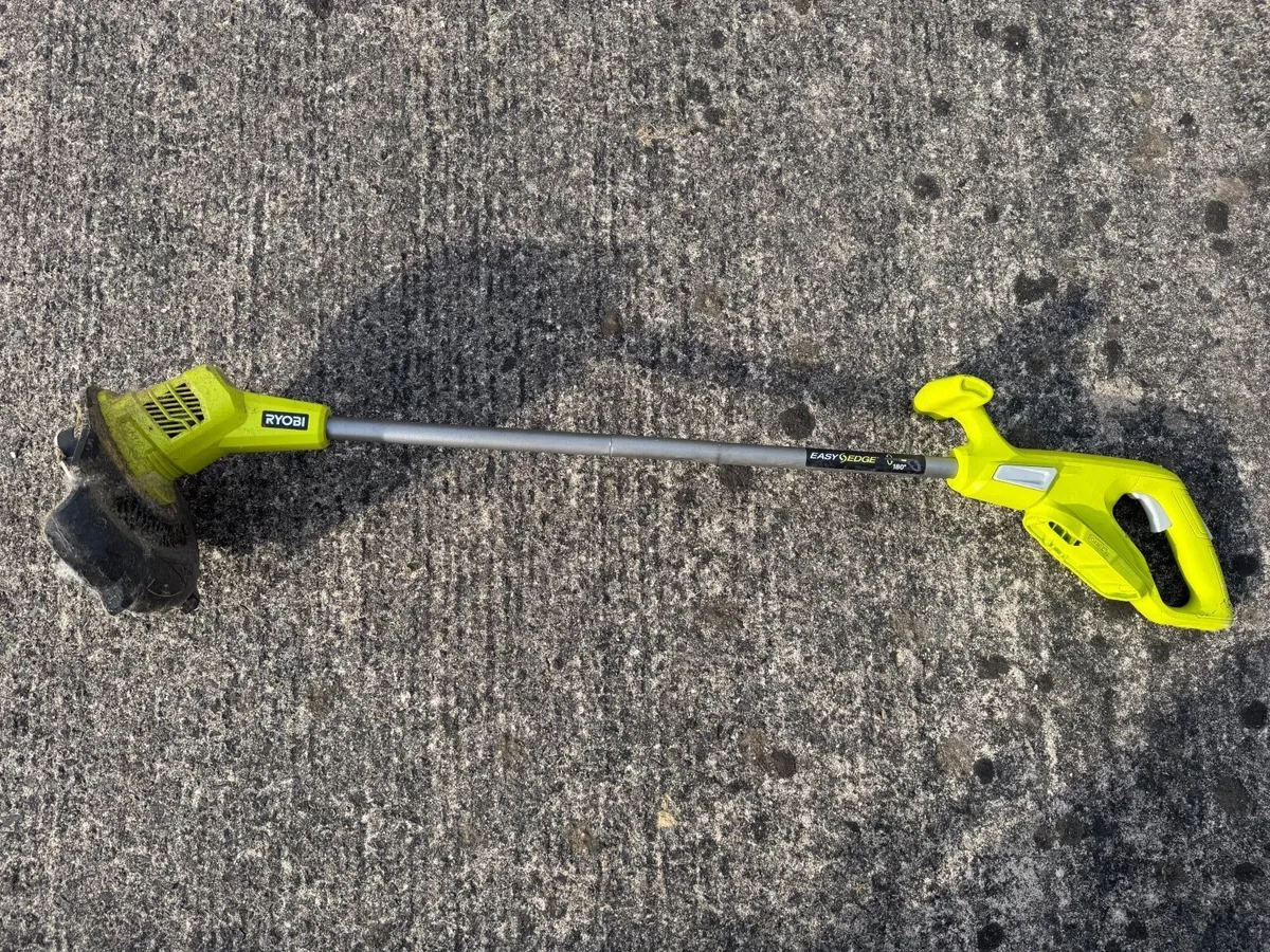 Ryobi EasiEdge Cordless Trimmer (no battery) - Image 1