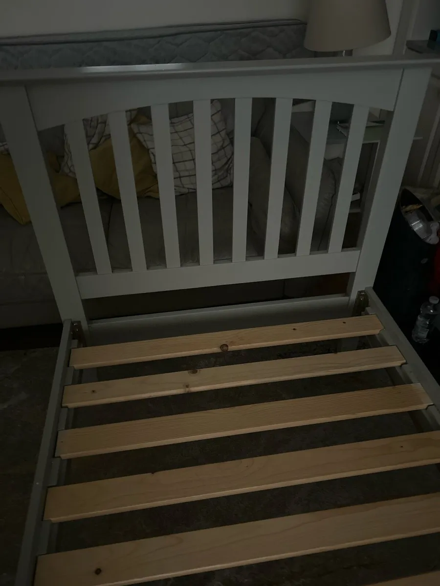 Grey EZ Living Bed - Image 3