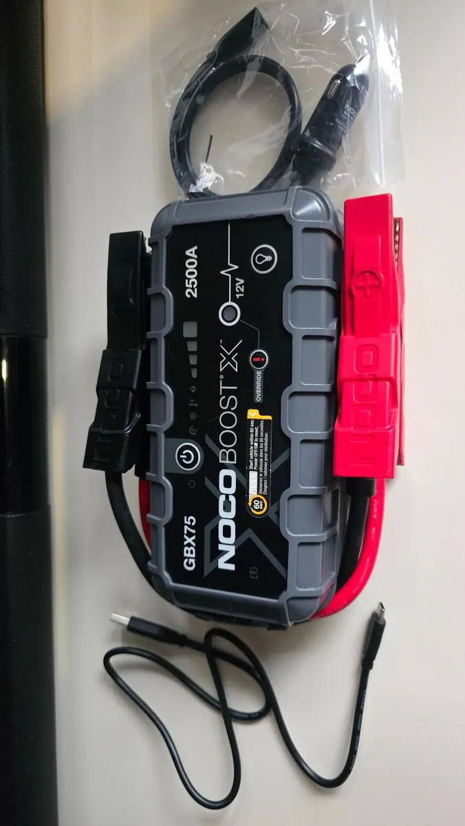 Car jump starter Noco - Image 2