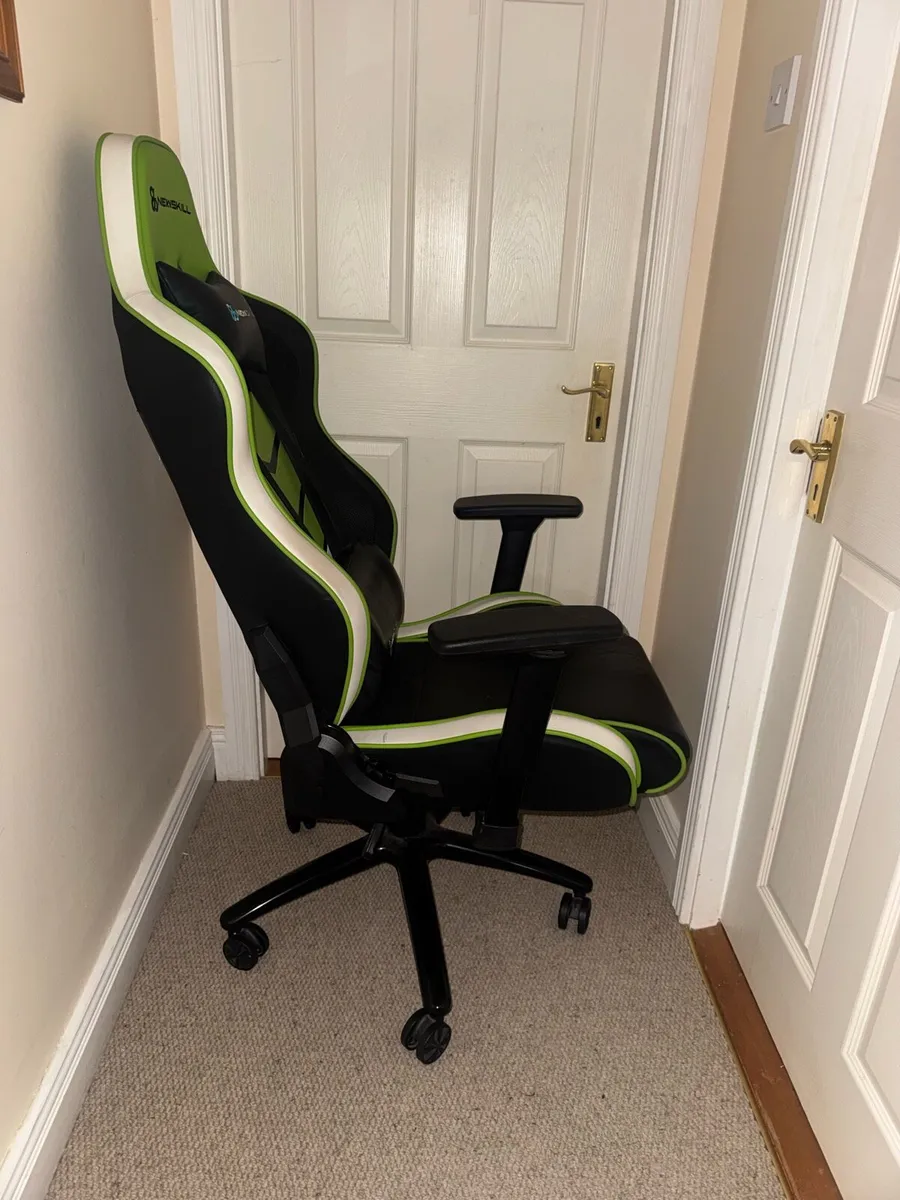 Gaming chair - Image 3